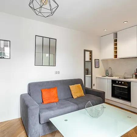 Charming 2rooms Apartmentheart Of Apartment Cannes